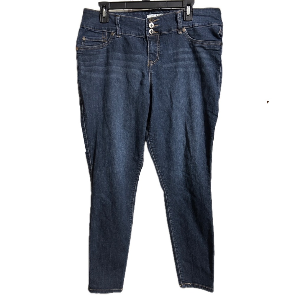 Women’s Torrid Denim Jean Capri Size 16 Reg
